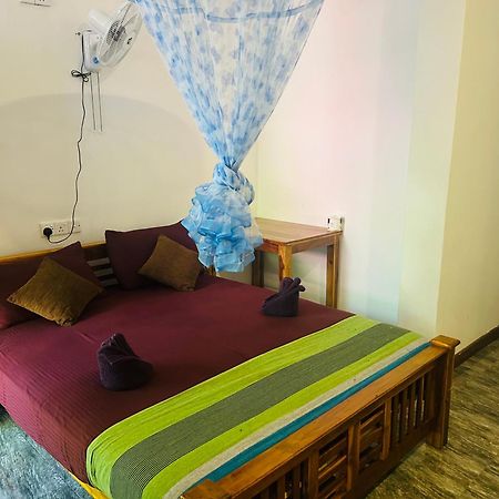 Pearl Bungalow Trincomalee Exteriör bild
