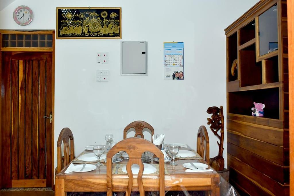 Pearl Bungalow Trincomalee Exteriör bild