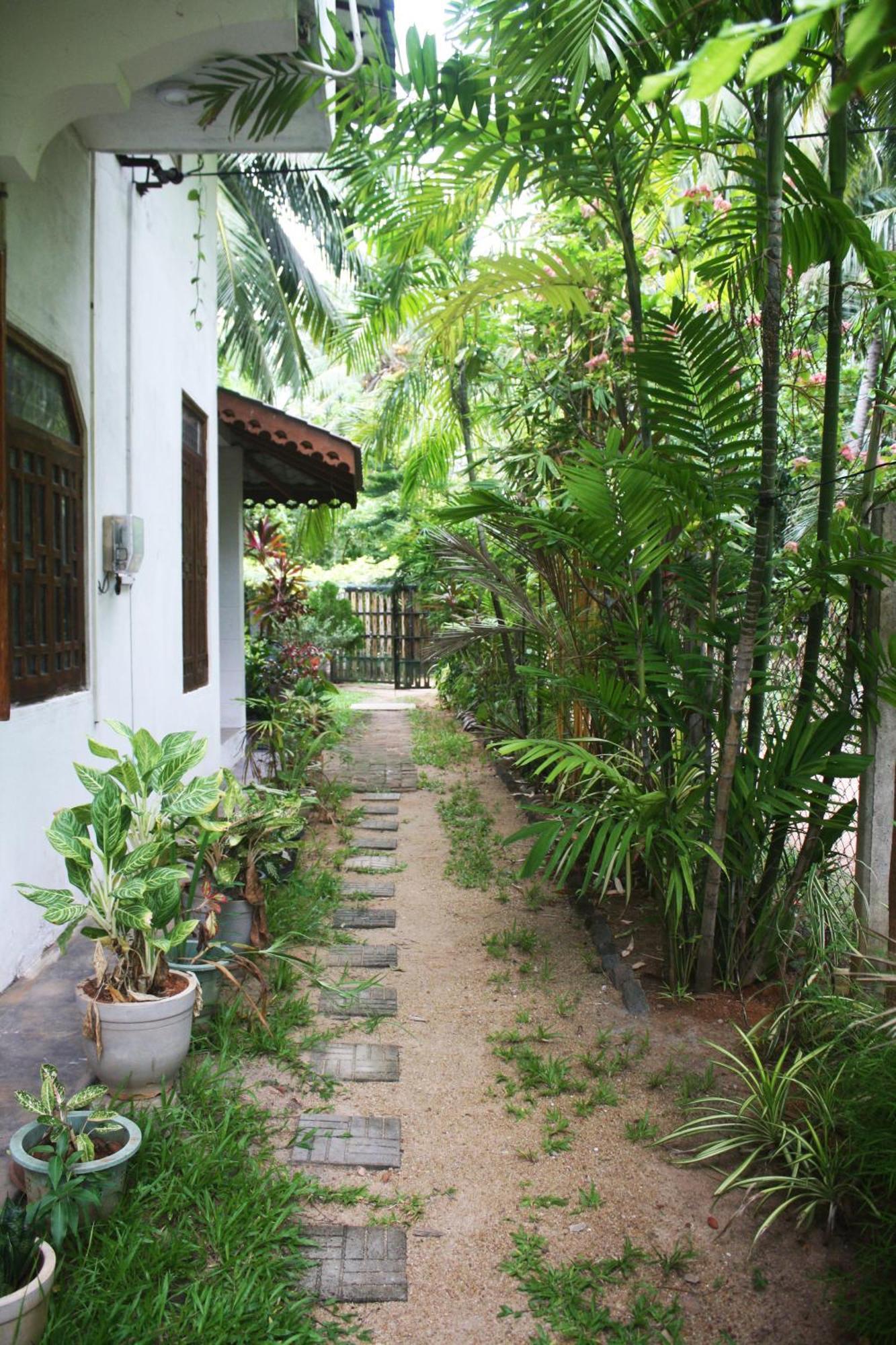 Pearl Bungalow Trincomalee Exteriör bild