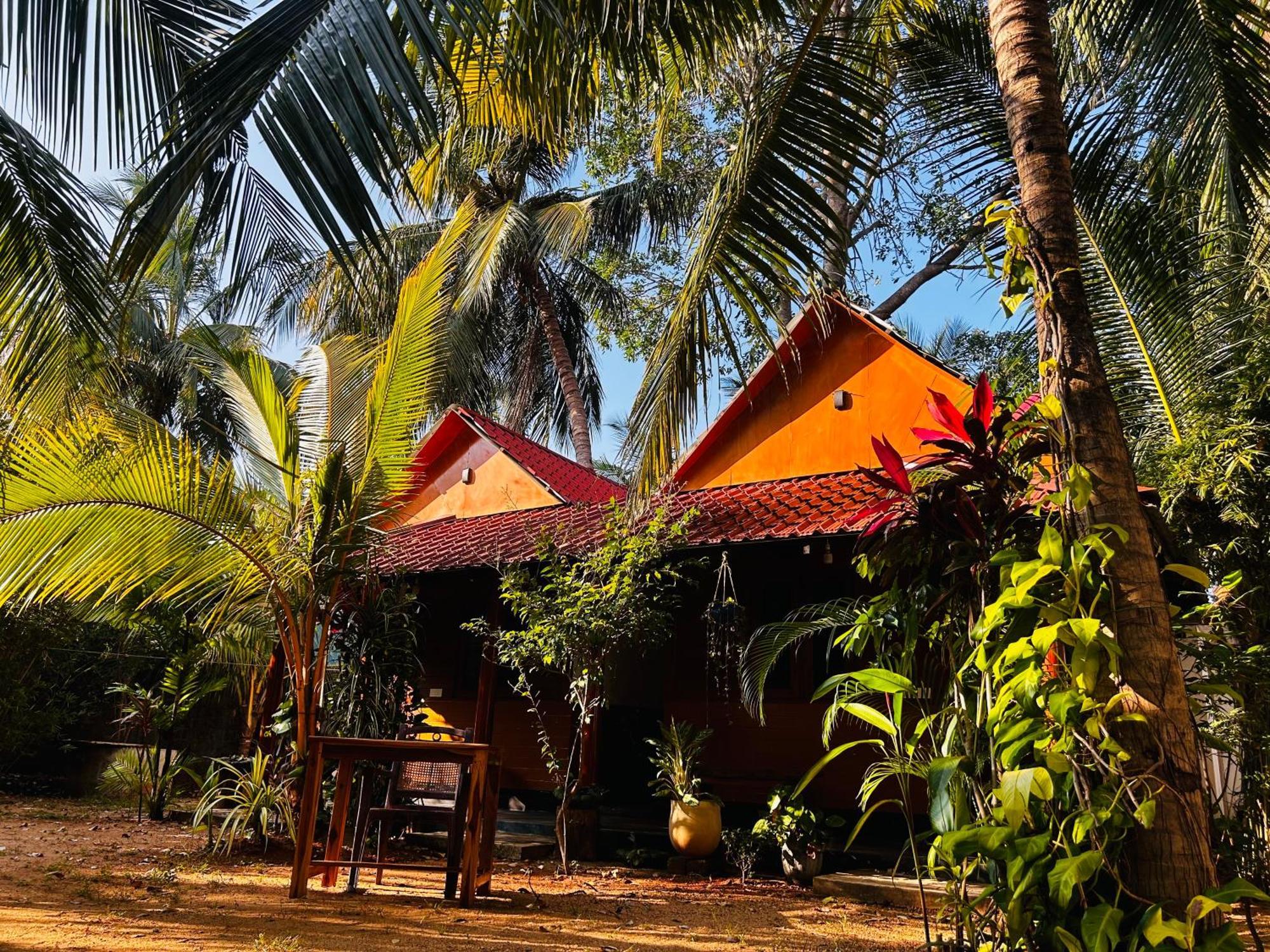 Pearl Bungalow Trincomalee Exteriör bild
