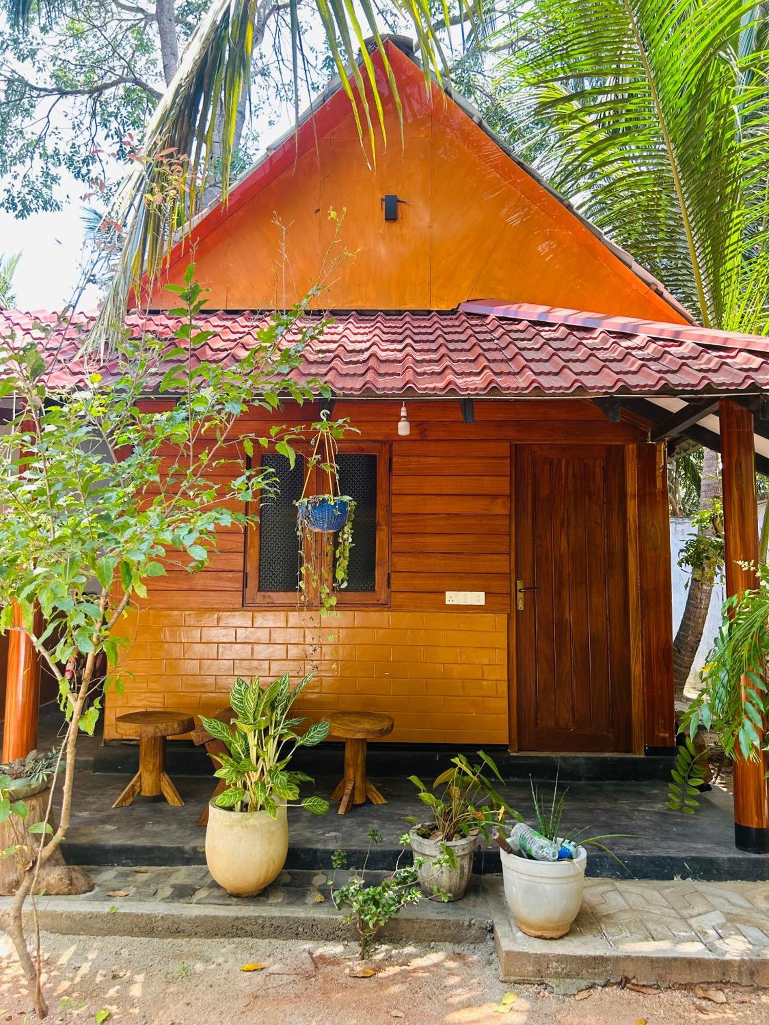 Pearl Bungalow Trincomalee Exteriör bild